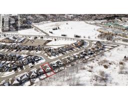 427 CHAMPLAIN AVENUE - 47