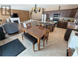 47 GRAYDON DRIVE - 19