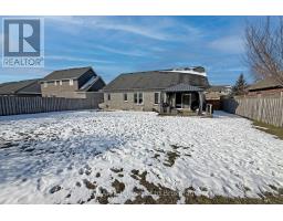 47 GRAYDON DRIVE - 39