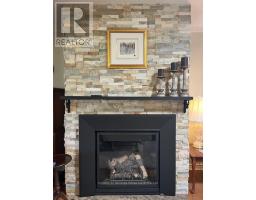 65 EDWIN CRESCENT - 16