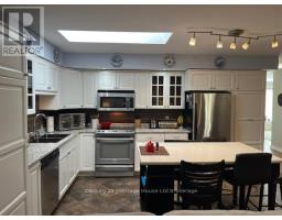 65 EDWIN CRESCENT - 17