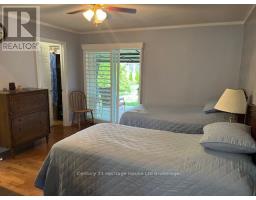 65 EDWIN CRESCENT - 20