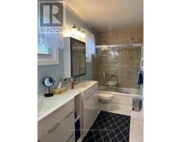 65 EDWIN CRESCENT - 22