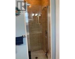 65 EDWIN CRESCENT - 23