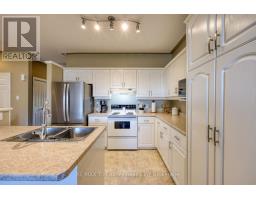 UNIT 5 - 87 KING STREET W - 3