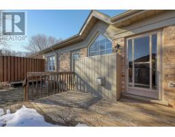 UNIT 5 - 87 KING STREET W - 30