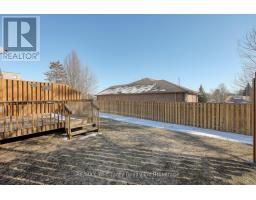 UNIT 5 - 87 KING STREET W - 31