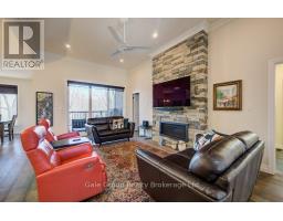 177 TAMARACK BOULEVARD - 7