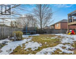 26 WOODLAND CRESCENT - 31