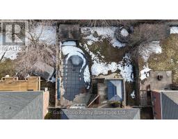 26 WOODLAND CRESCENT - 36