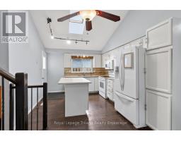 634 CLASSIC DRIVE - 16