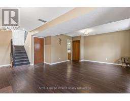 634 CLASSIC DRIVE - 28