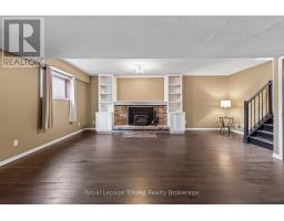 634 CLASSIC DRIVE - 29