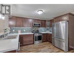 34 TARTAN DRIVE - 11