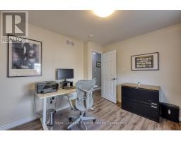 34 TARTAN DRIVE - 19