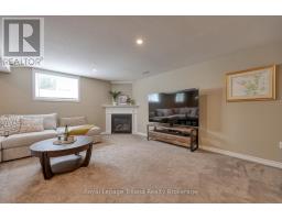 34 TARTAN DRIVE - 26