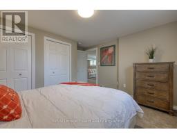 34 TARTAN DRIVE - 29