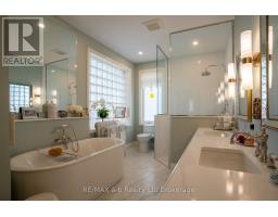 15 OTTERVIEW DRIVE - 18