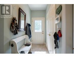 15 OTTERVIEW DRIVE - 22