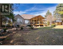 15 OTTERVIEW DRIVE - 5