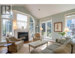 15 OTTERVIEW DRIVE - 7