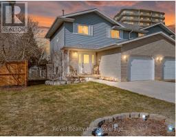 569 SPRINGBANK AVENUE N - 1