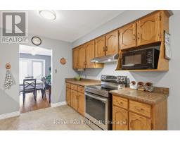 569 SPRINGBANK AVENUE N - 10