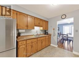 569 SPRINGBANK AVENUE N - 13