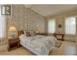 94 ROLPH STREET - 28