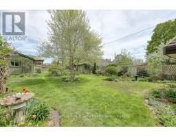 94 ROLPH STREET - 41