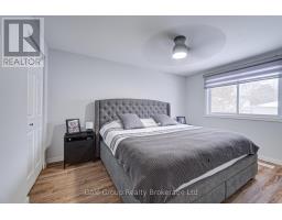 400 ODLUM DRIVE - 17