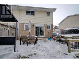 400 ODLUM DRIVE - 26