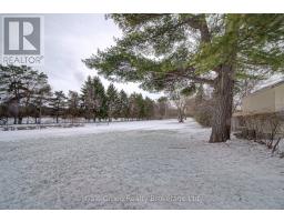 400 ODLUM DRIVE - 31