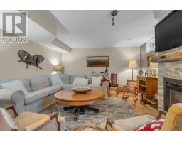 997 VANIER AVENUE - 20