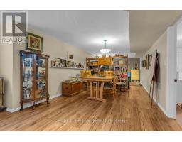 997 VANIER AVENUE - 22