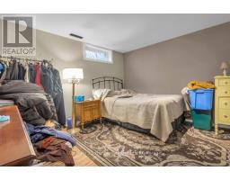 997 VANIER AVENUE - 24