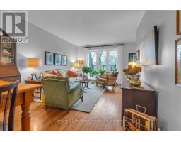 997 VANIER AVENUE - 8