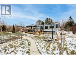 92 - 495856 10TH LINE - 23