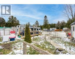 92 - 495856 10TH LINE - 28