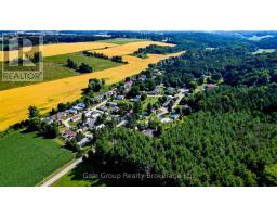 92 - 495856 10TH LINE - 32