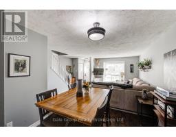 2 - 1193 NELLIS STREET - 12