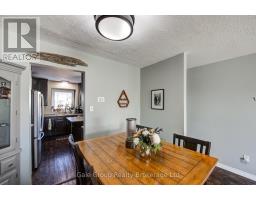 2 - 1193 NELLIS STREET - 14