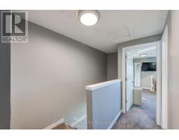 2 - 1193 NELLIS STREET - 23