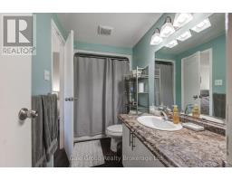 2 - 1193 NELLIS STREET - 33