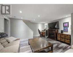 2 - 1193 NELLIS STREET - 35