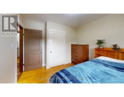 20 CENTENNIAL CRESCENT - 16