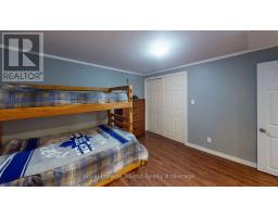 20 CENTENNIAL CRESCENT - 26