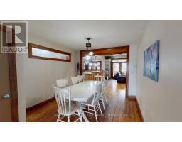 20 CENTENNIAL CRESCENT - 5