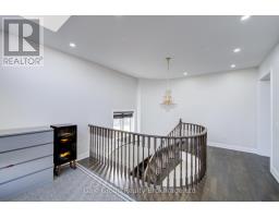 125 PRINCE CHARLES CRESCENT - 11