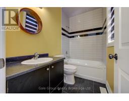 125 PRINCE CHARLES CRESCENT - 24